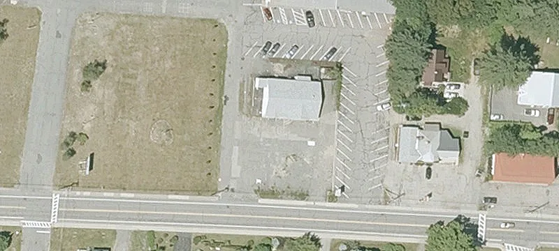 127 Maple Ave