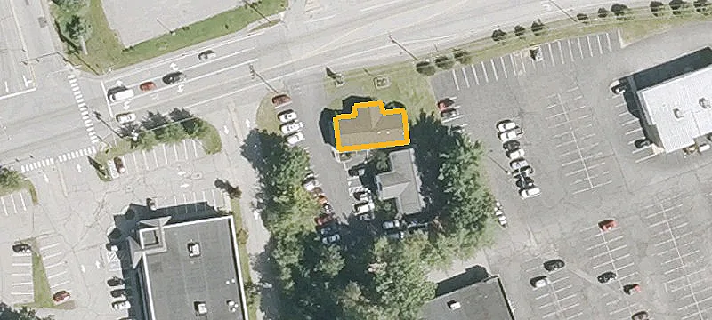 636 Main St