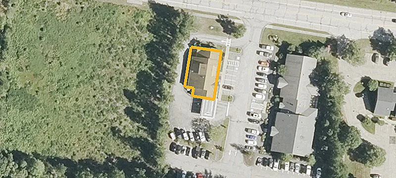 11 Triangle Park Dr