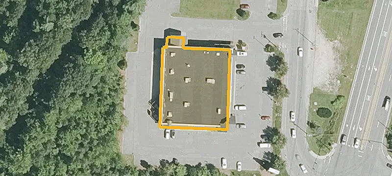 12 Main St