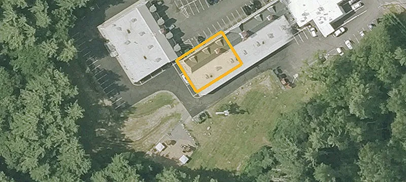 4 Cobbetts Pond Rd