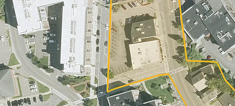 38 Locust St