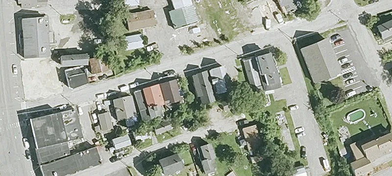 13 Mechanic St