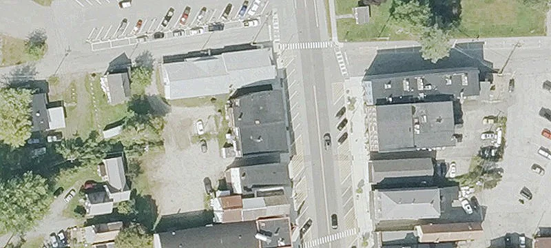 92 Main St