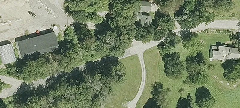 48 Locust Ln