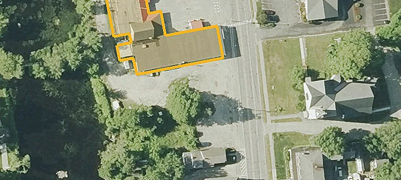 74 Main St