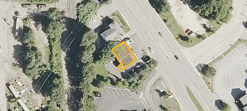 16 Water St