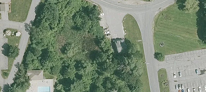 18 Towle Farm Rd