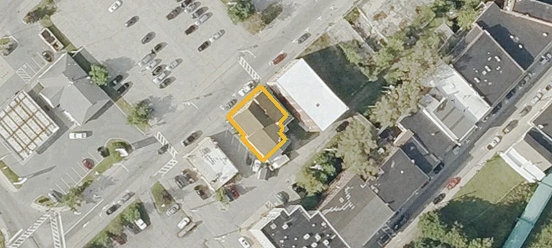110 Pleasant St