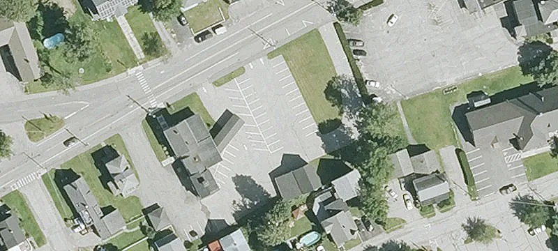 20 Central St