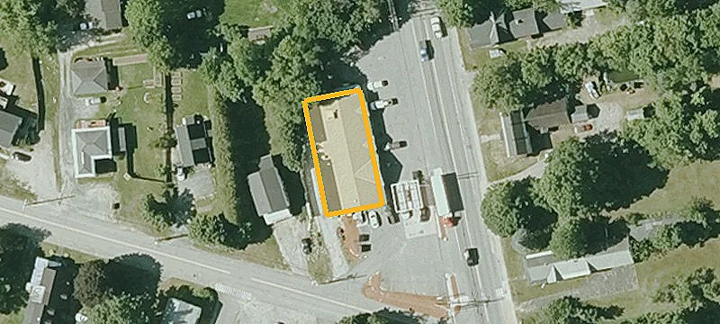 192 Main St