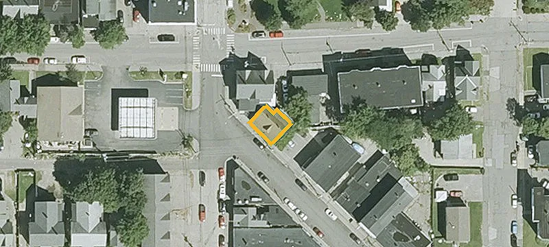 26 Massabesic St