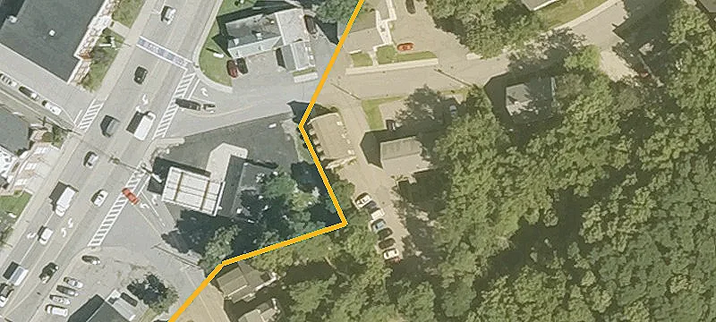 5 Hanson St