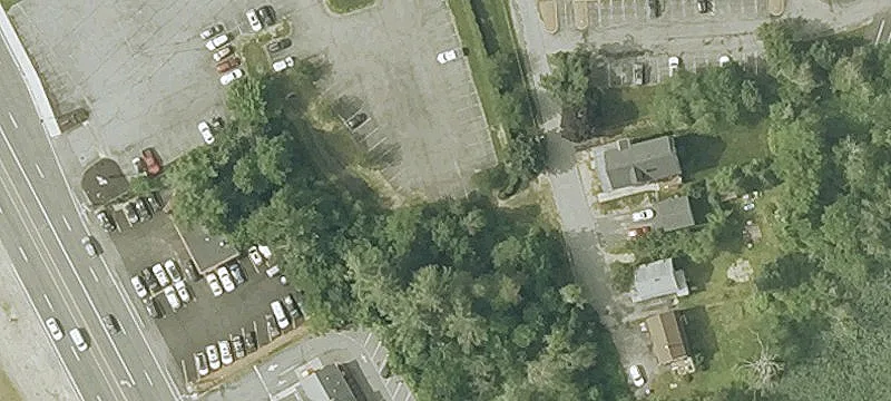 8 Church Ave
