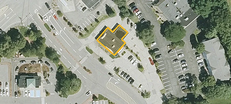 10 Gusabel Ave