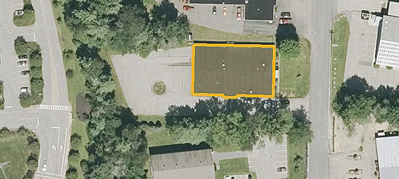 4 Cote Ln