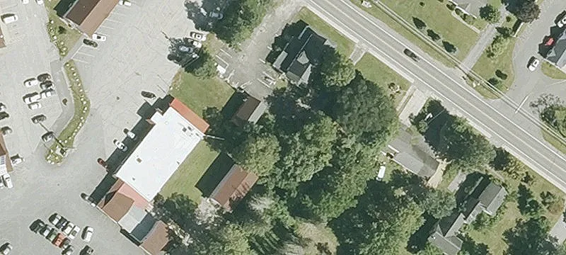 73 Main St