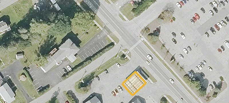 210 Main St
