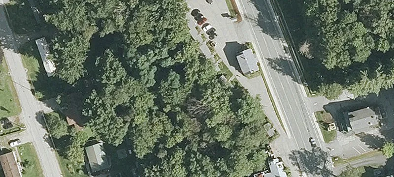 2212 White Mtn Hwy