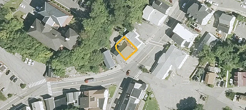 164 Main St