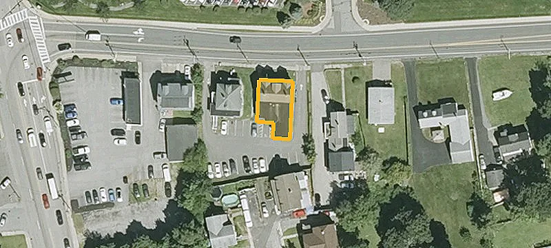 35 Allds St