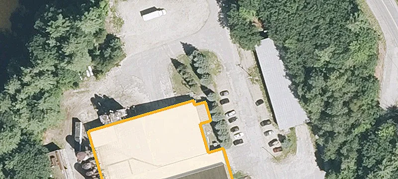 18 Cedar Ln