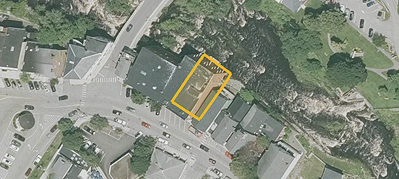 53 Water St