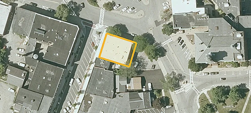 2 Pleasant St