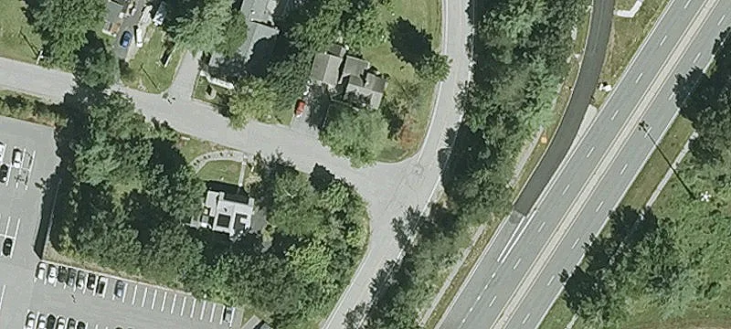 140 Bicentennial Dr
