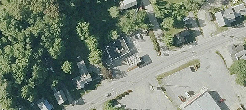60 Henniker St