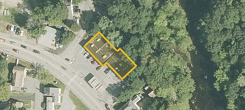 142 Nashua St