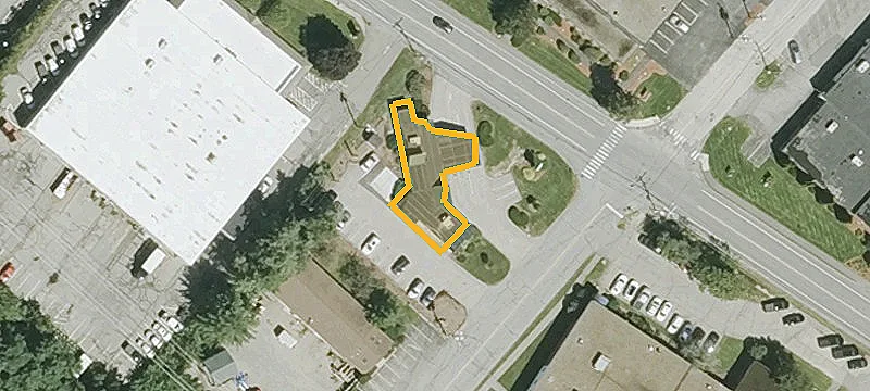 122 Northeastern Blvd