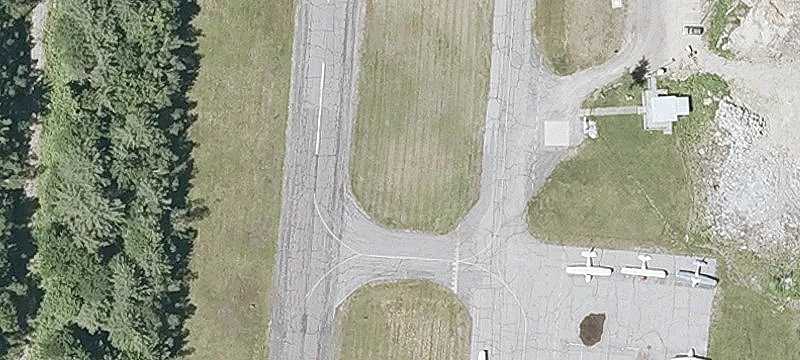 39 Airport Rd