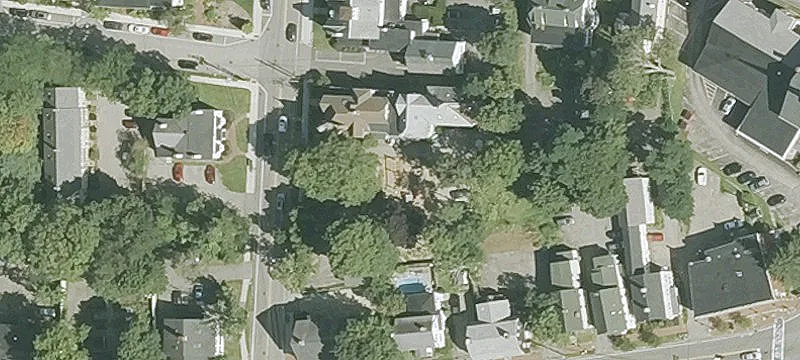 118 Locust St