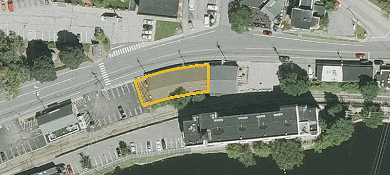 14th Railroad Sq