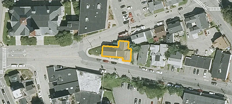 1 Lck St