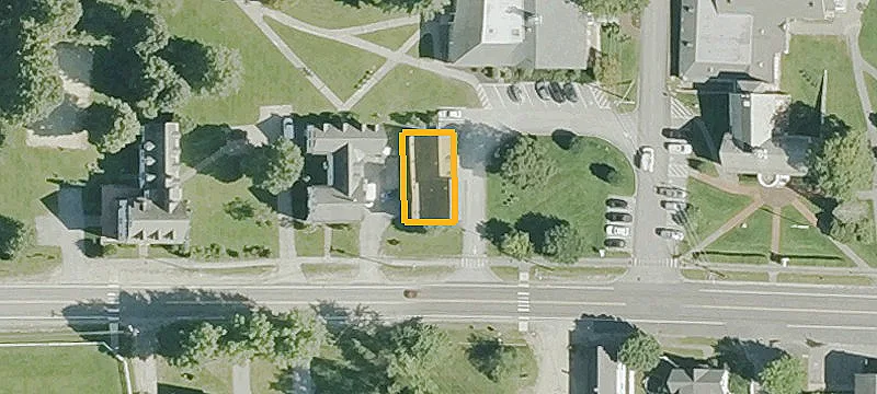 212 Main St