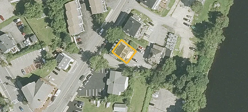 17 Portland Ave