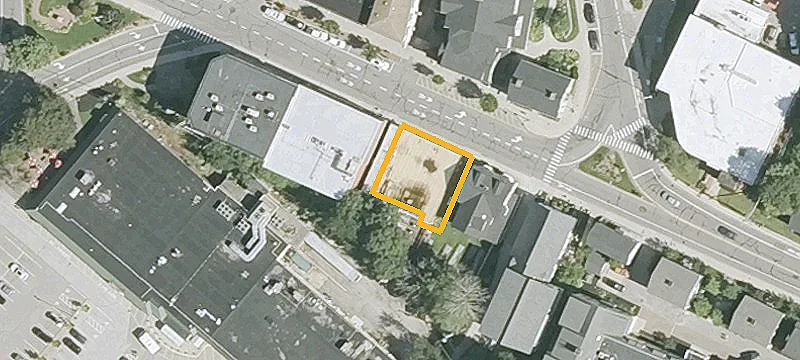 45 Main St