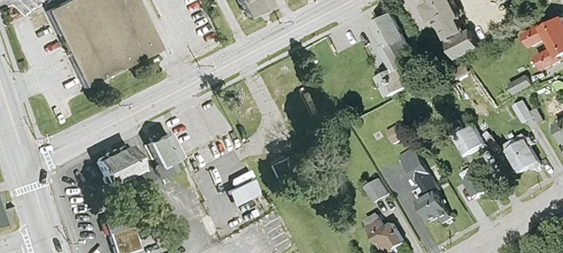 25 Pne St