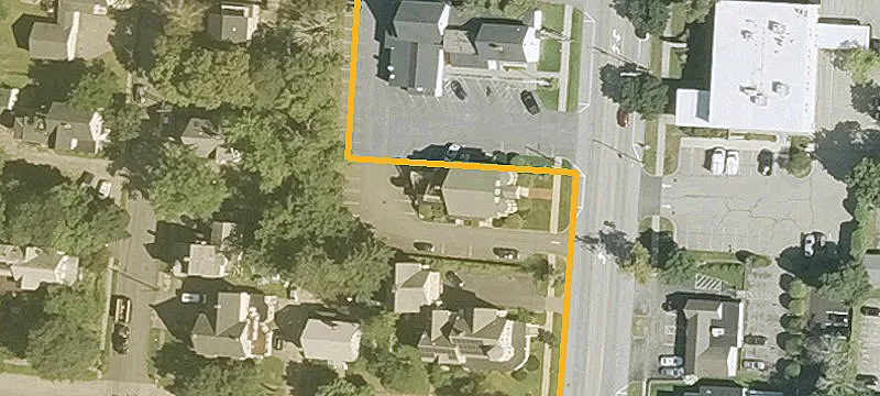 634 Central Ave
