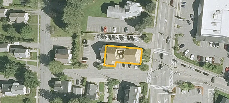 700 Central Ave