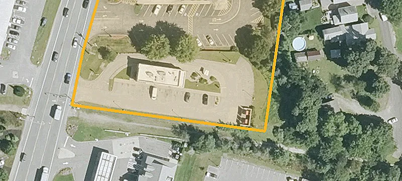 109 Calef Hwy
