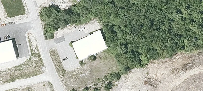 44 Crystal Ln