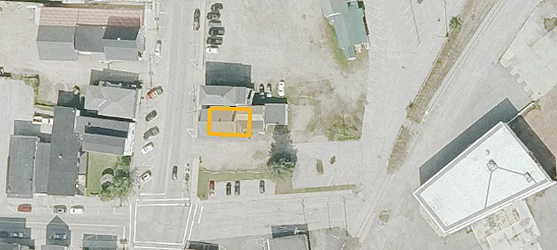 13 Main St