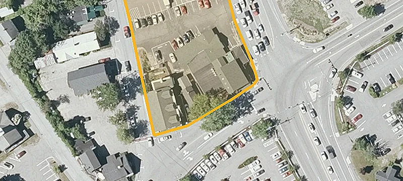 3 Main St