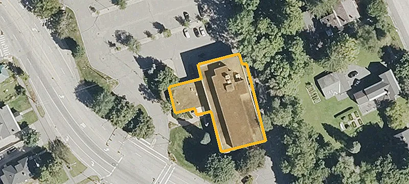 4 Bouton St