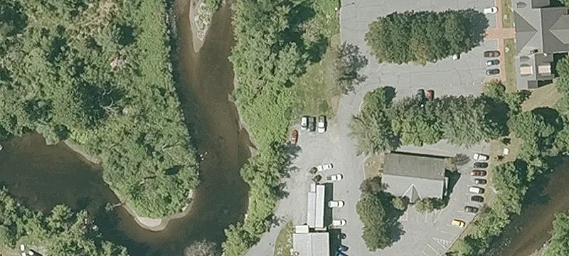 242 Mechanic St