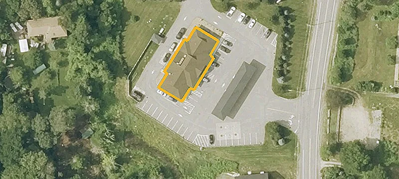 598 Main St