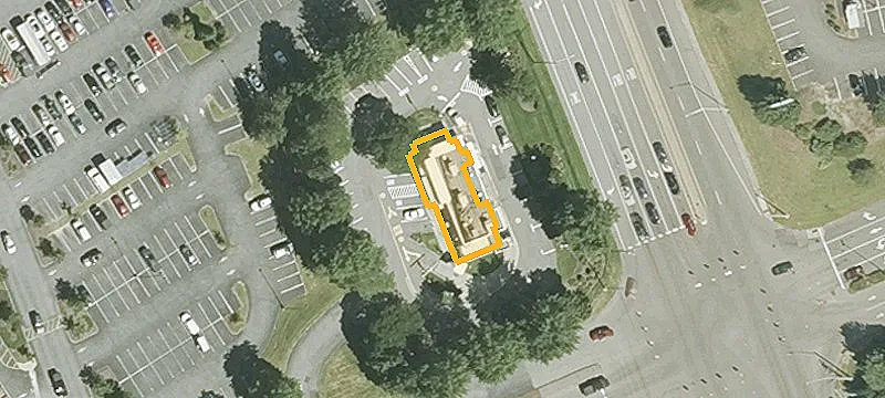 251 Lowell Rd